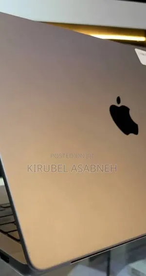 New Laptop Apple MacBook Pro M1 32GB Apple M1 Pro SSD 1T