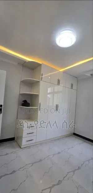 Furnished 2bdrm Condo in አዲስ አበባ, Bole for sale