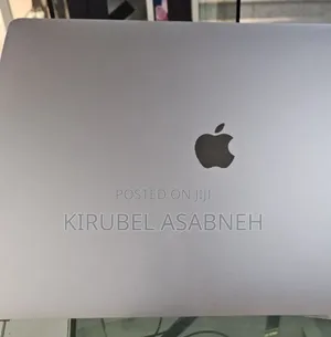 Photo - New Laptop Apple MacBook Pro 2019 16GB Intel Core I7 SSD 512GB
