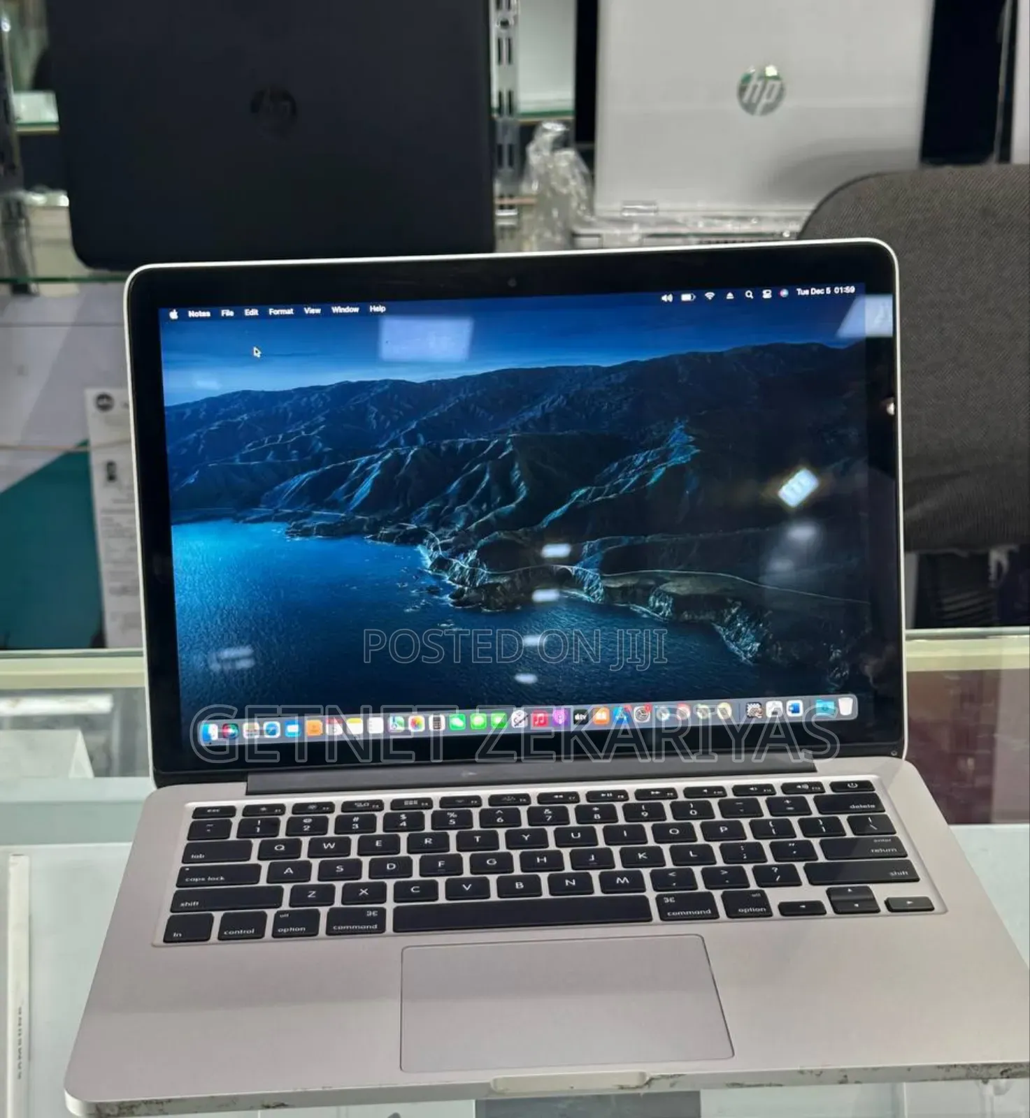 New Laptop Apple MacBook Pro 2015 8GB Intel Core I5 SSD 128GB