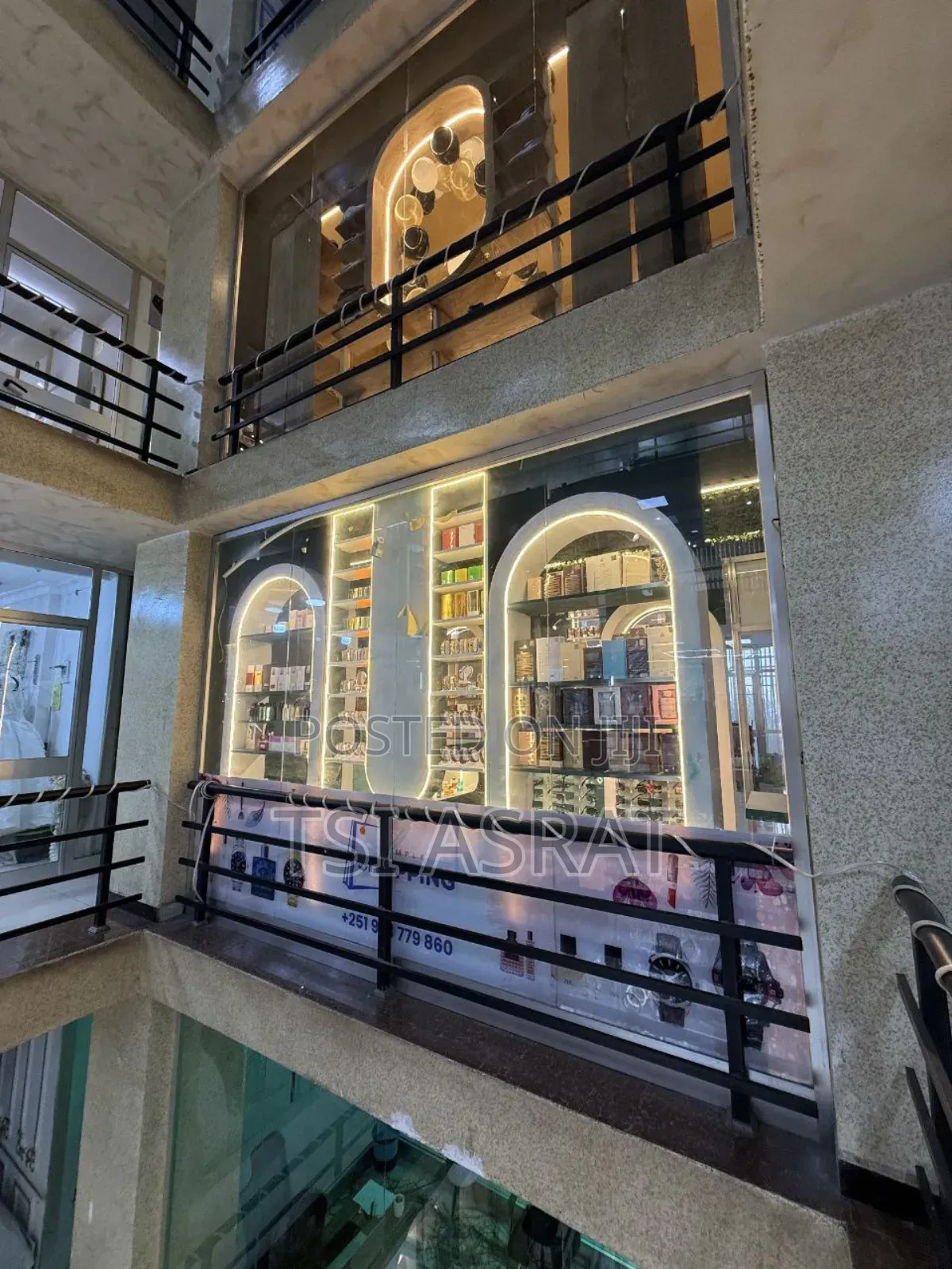 Design Sample
Shop Interior Design