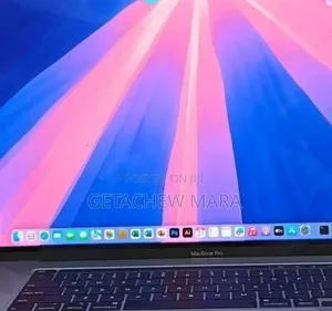 New Laptop Apple MacBook Pro 2019 16GB Intel Core I7 SSD 512GB