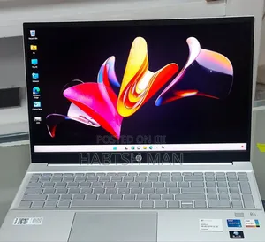 Photo - New Laptop HP Pavilion 15 16GB Intel Core I5 SSD 512GB
