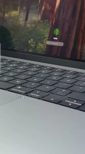 New Laptop Apple MacBook Pro M1 32GB Apple M1 Pro SSD 2T