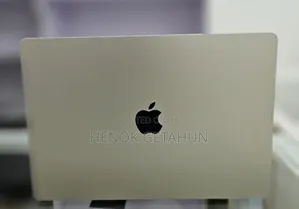 New Laptop Apple MacBook Air 2024 M3 15-Inch 8GB Apple M3 SSD 256GB