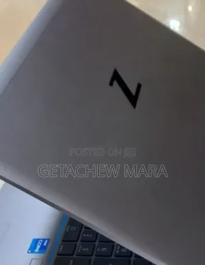 Photo - New Laptop HP ZBook 14 16GB Intel Core I7 SSD 512GB