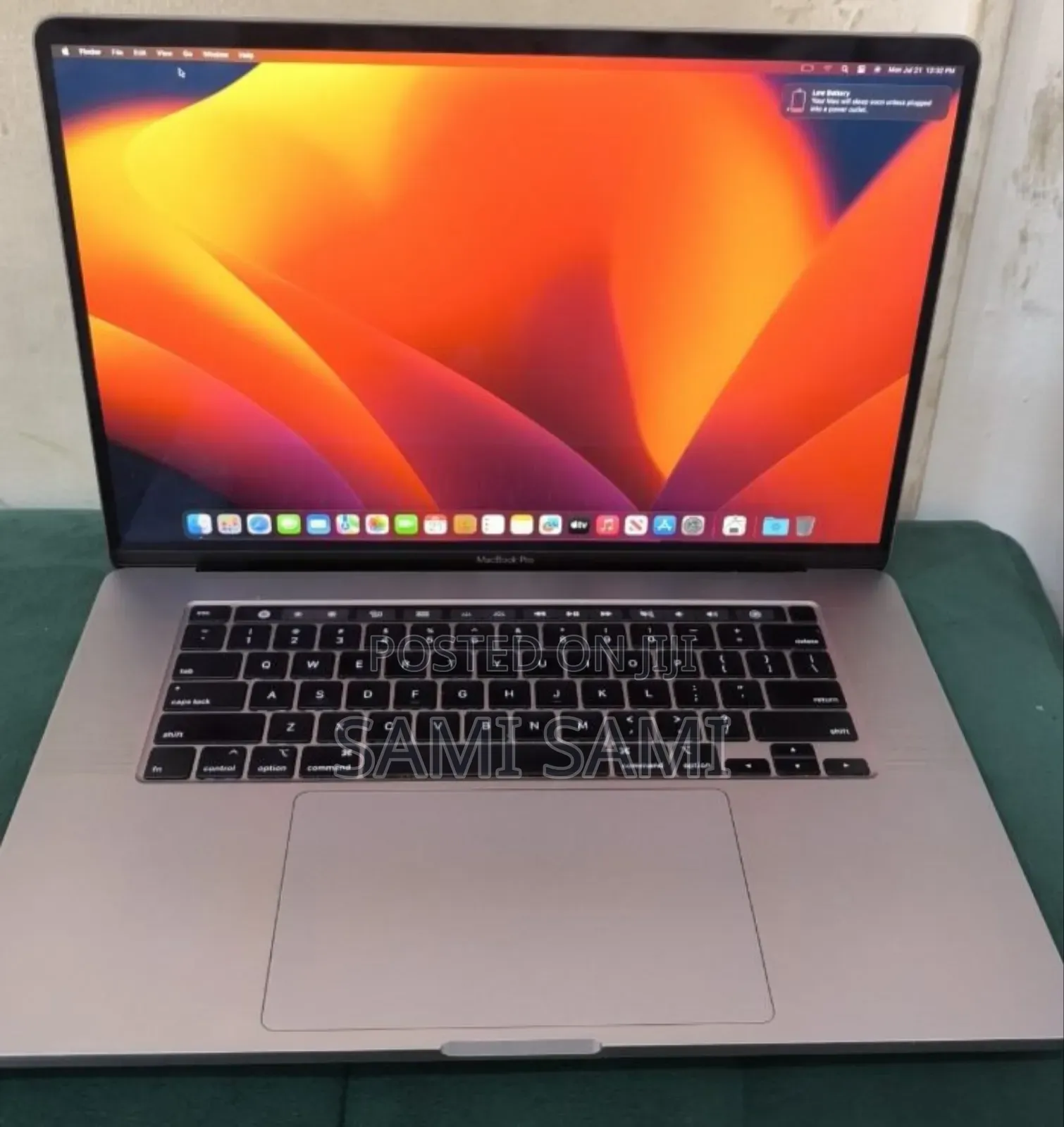 New Laptop Apple MacBook Pro 2019 16GB Intel Core I9 SSD 512GB