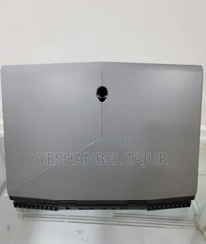 New Laptop Alienware M17x R2 16GB Intel Core I7 SSD 512GB