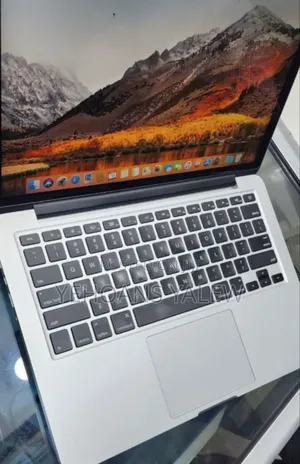 Photo - New Laptop Apple MacBook Pro 2015 8GB Intel Core I5 SSD 256GB