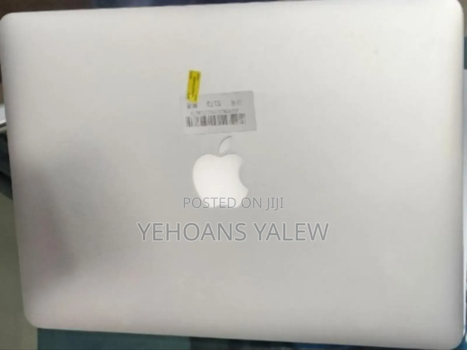 New Laptop Apple MacBook Pro 2015 8GB Intel Core I5 SSD 256GB