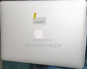 New Laptop Apple MacBook Pro 2015 8GB Intel Core I5 SSD 256GB