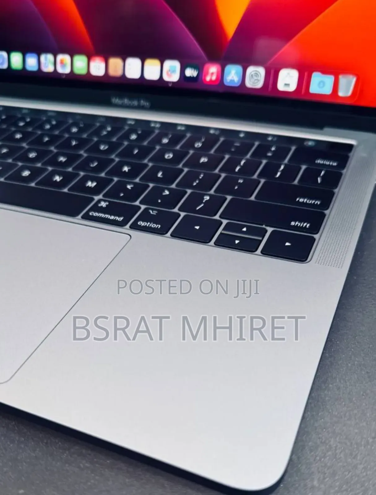 New Laptop Apple MacBook Pro 2017 8GB Intel Core I5 SSD 256GB