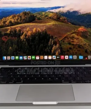 Photo - New Laptop Apple MacBook Pro M1 32GB Apple M1 Pro SSD 1T