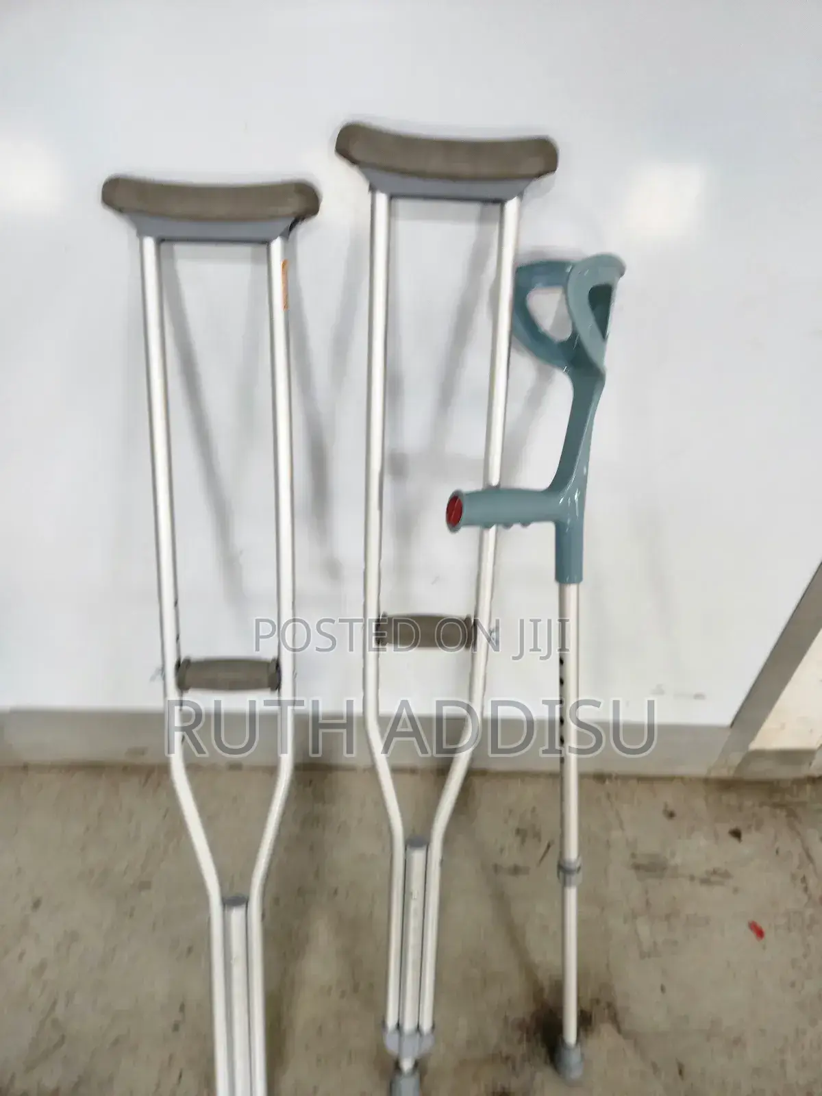 Crutches死刑crutches疑犯crutches𣋡你crutches恢弘crutches型錄crutches