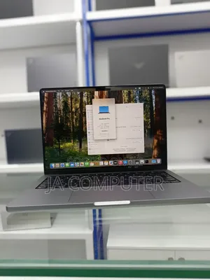 New Laptop Apple MacBook Pro 2021 M1 32GB Apple M1 Pro SSD 512GB