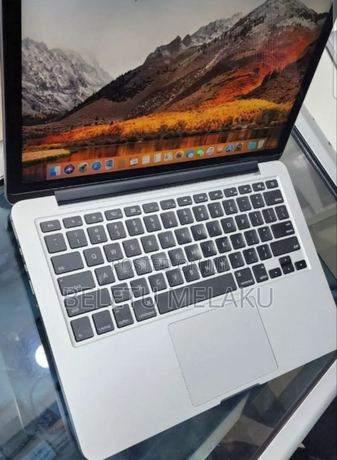 New Laptop Apple MacBook Pro 2015 8GB Intel Core I5 SSD 256GB
