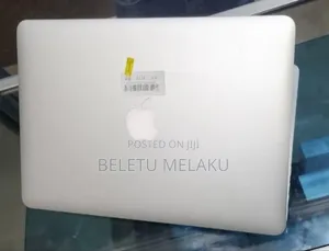 New Laptop Apple MacBook Pro 2015 8GB Intel Core I5 SSD 256GB