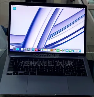 New Laptop Apple MacBook Pro 2022 M2 8GB Apple M2 SSD 256GB