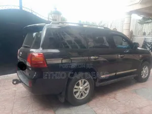 Toyota Land Cruiser 4.5 V8 DSL 2014 Black