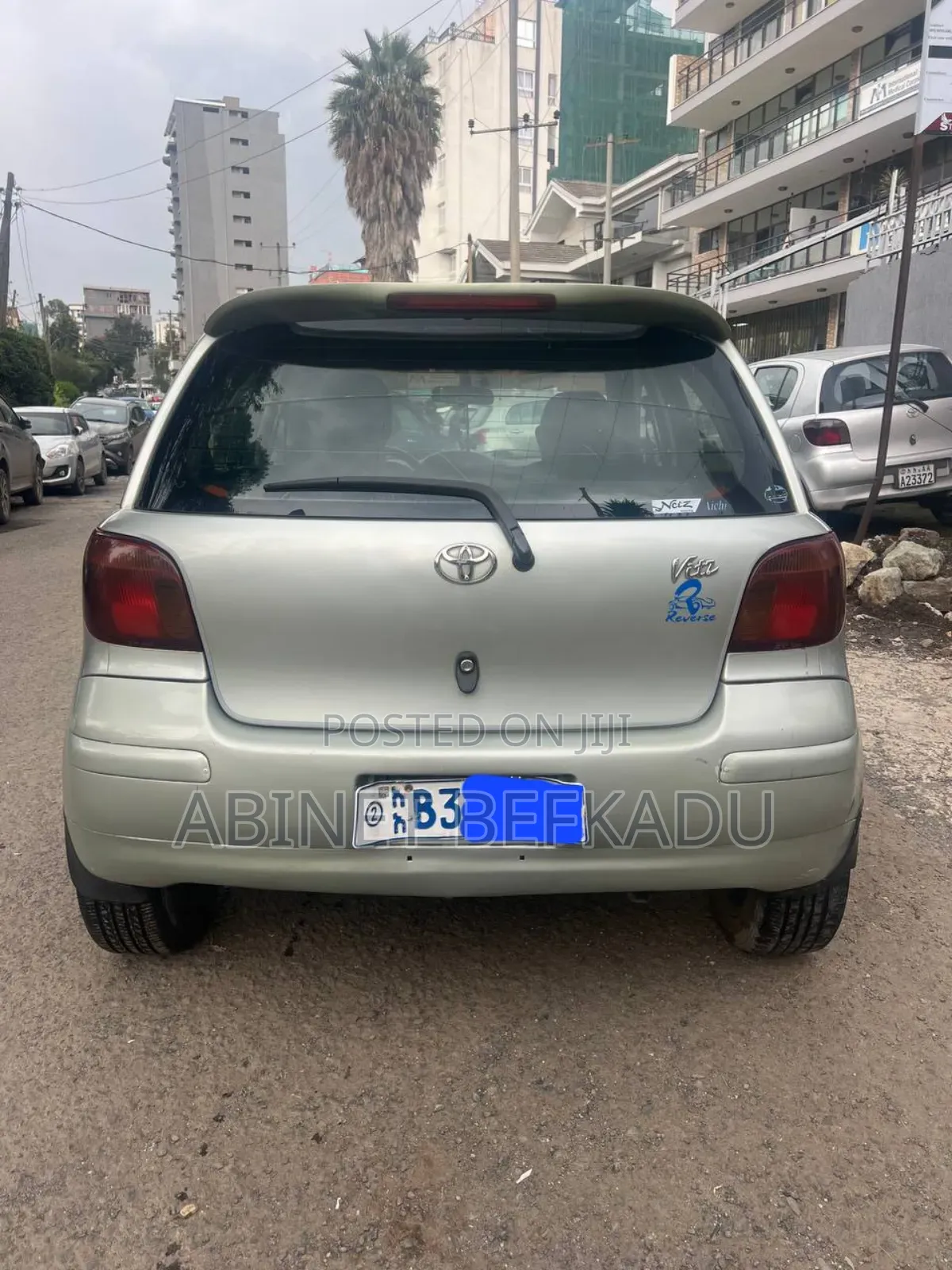 Toyota Vitz 1.0 FWD 5dr 2002 Gold