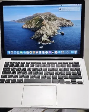 New Laptop Apple MacBook Pro 2015 8GB Intel Core I5 SSD 256GB