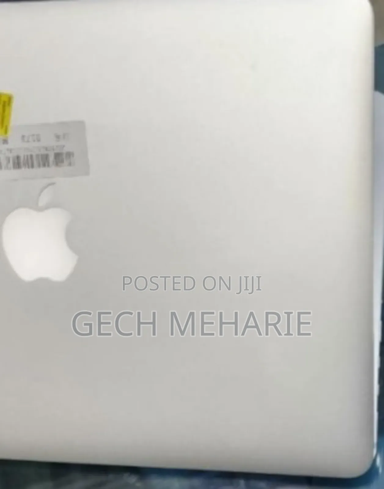 New Laptop Apple MacBook Pro 2015 8GB Intel Core I5 SSD 256GB