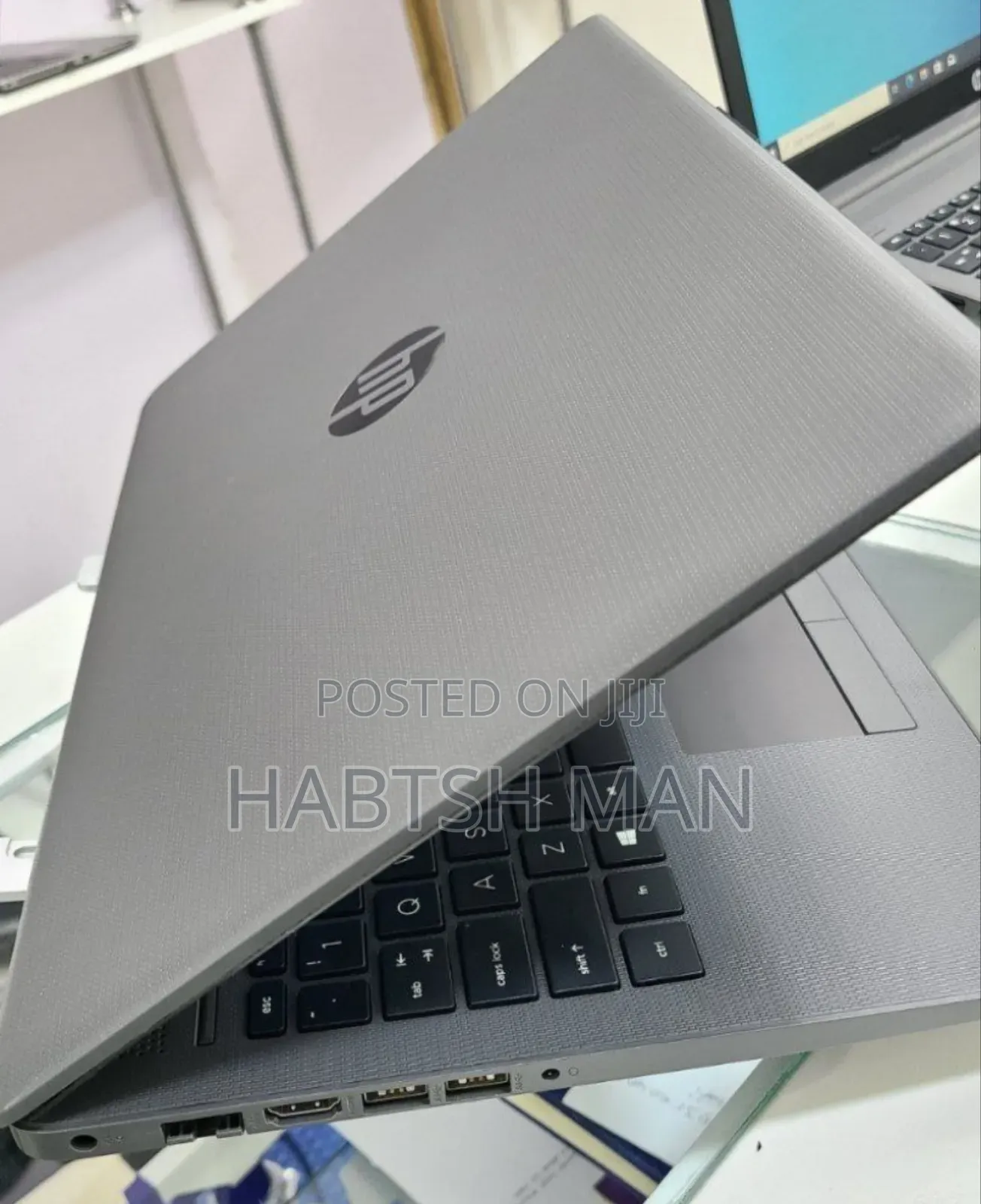 New Laptop HP Stream Notebook 4GB Intel Core I5 HDD 1T