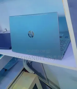 Photo - New Laptop HP Pavilion 15 8GB Intel Core I5 SSD 1T