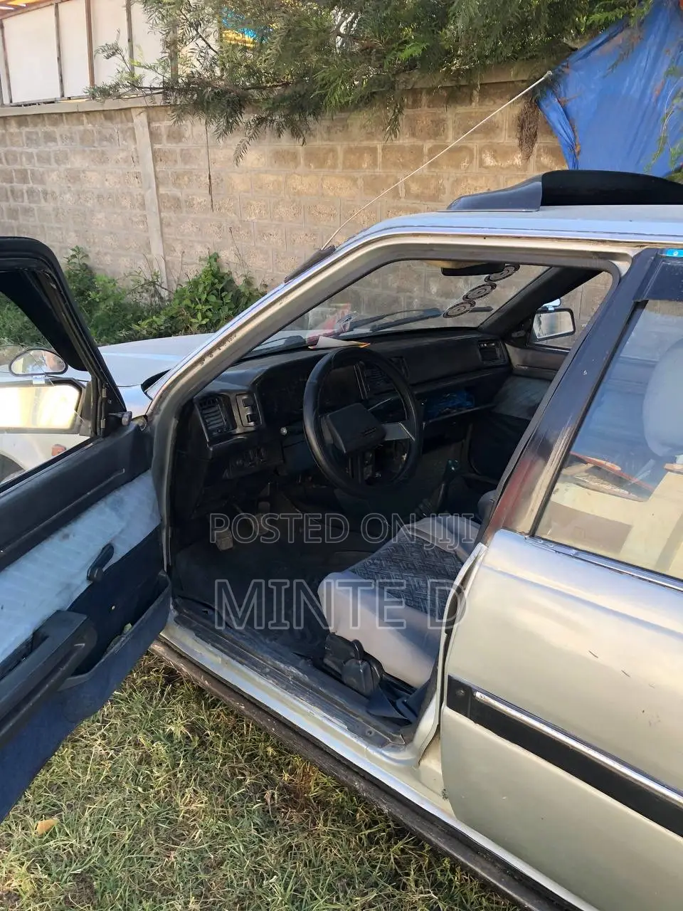 Toyota Carina 1983 Gray