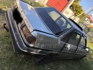 Toyota Carina 1983 Gray