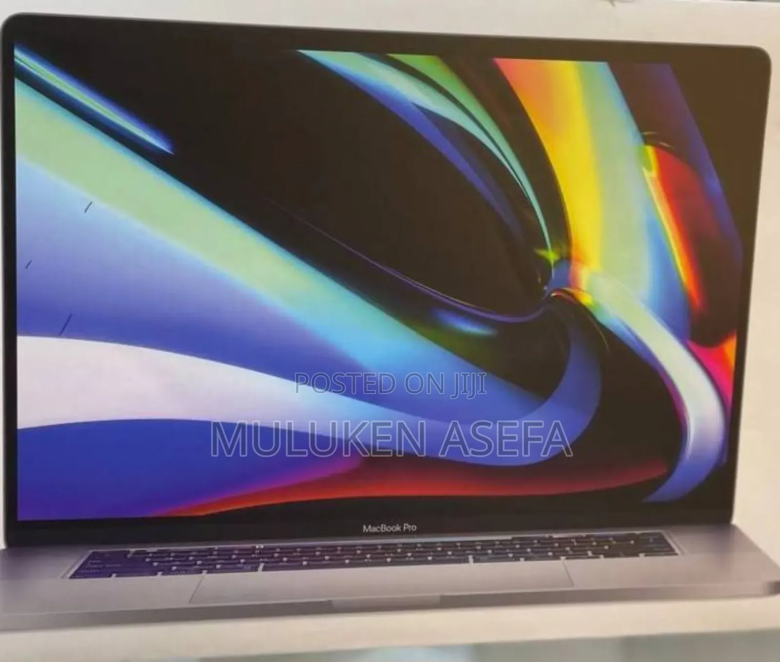 New Laptop Apple MacBook Pro M1 32GB Apple M1 Pro SSD 1T