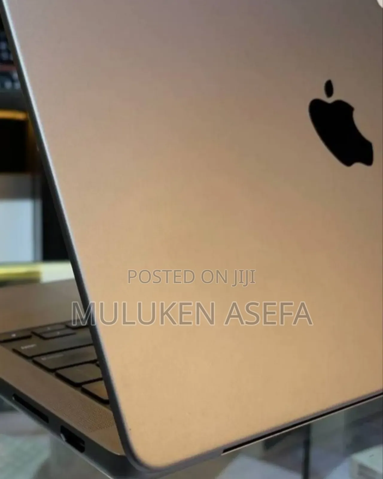 New Laptop Apple MacBook Pro M1 32GB Apple M1 Pro SSD 1T