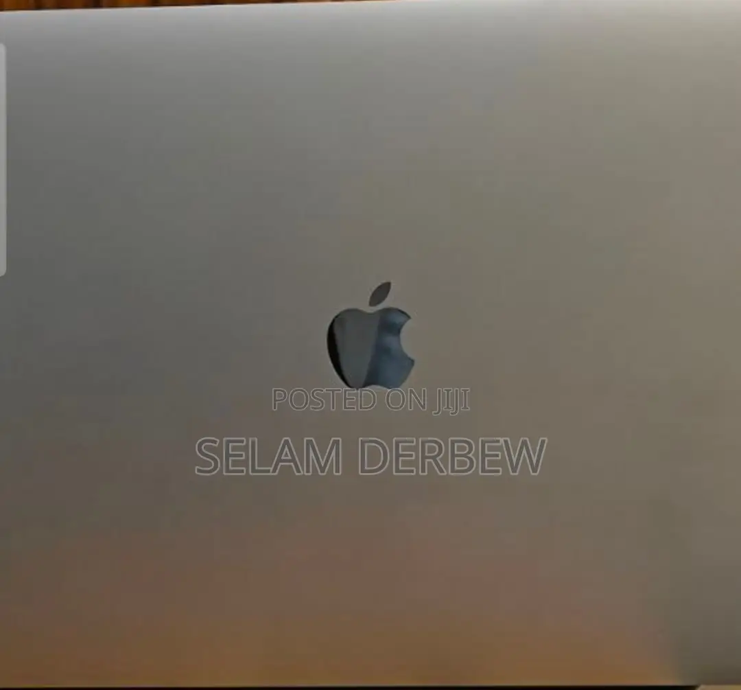 New Laptop Apple MacBook Pro 2019 16GB Intel Core I7 SSD 512GB