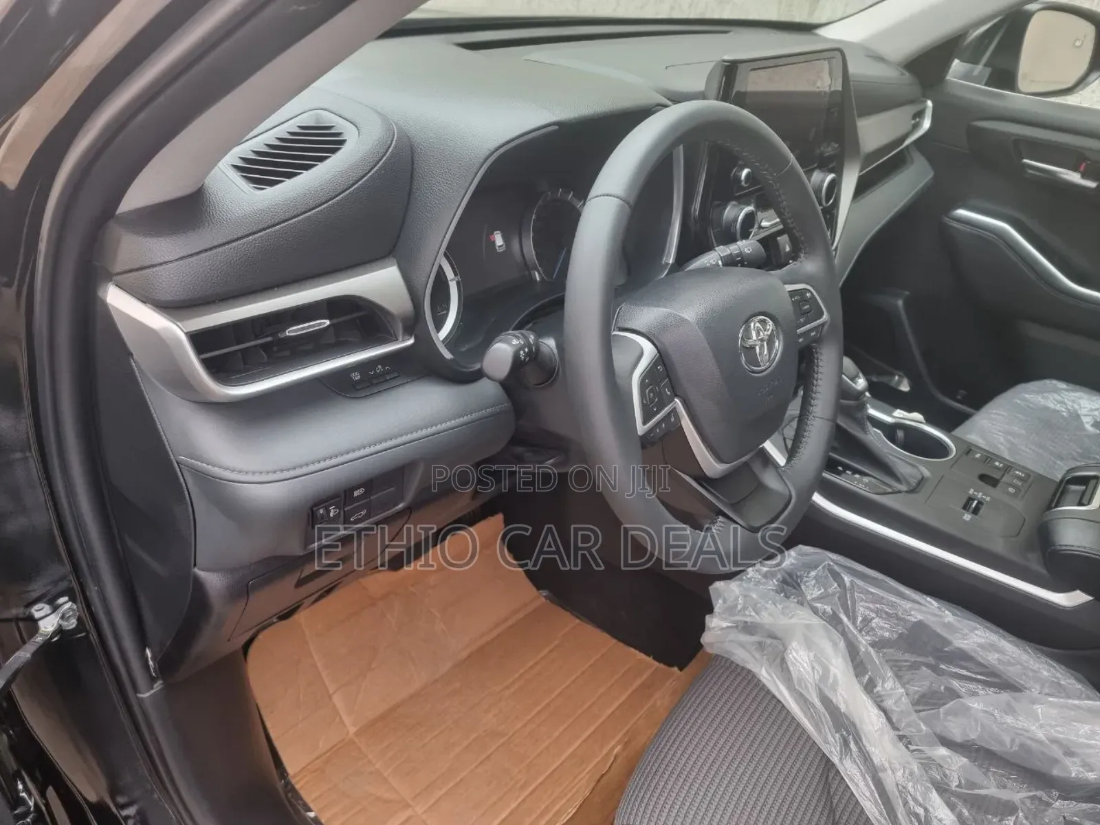 New Toyota Highlander Hybrid 2023 Black