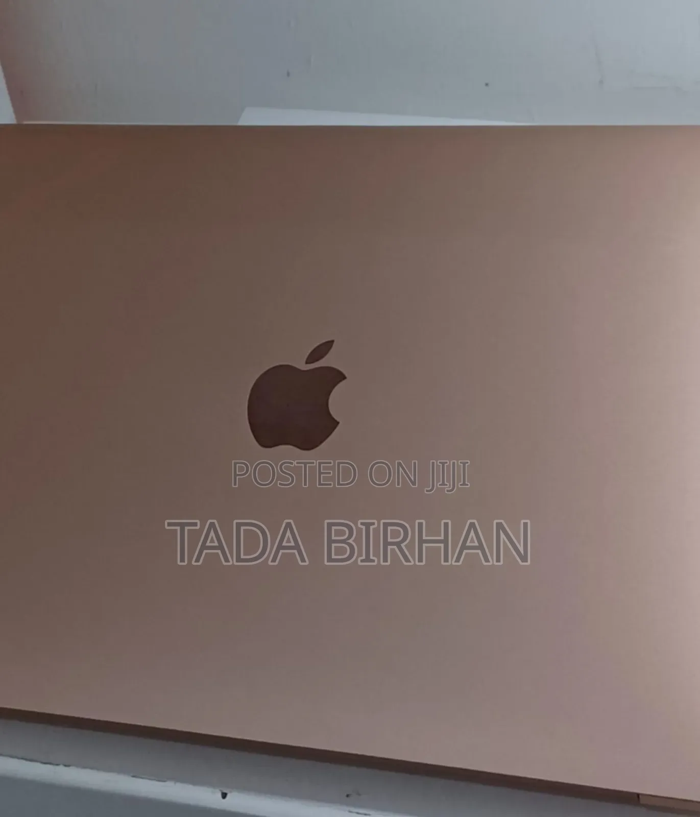 New Laptop Apple MacBook Air 2020 M1 8GB Apple M1 SSD 256GB