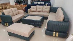 Photo - Lounger Sofa Design With Table