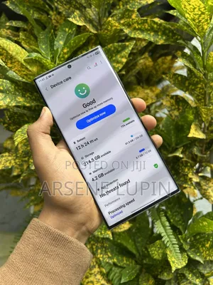 Photo - Samsung Galaxy S22 Ultra 5G 256 GB Black