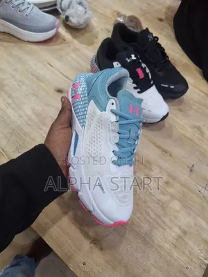 Under Armour Ladies Sport Sneakers 
 Made in Vietnam