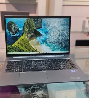 New Laptop HP ZBook Power G9 I7 32GB Intel Core I7 SSD 1T