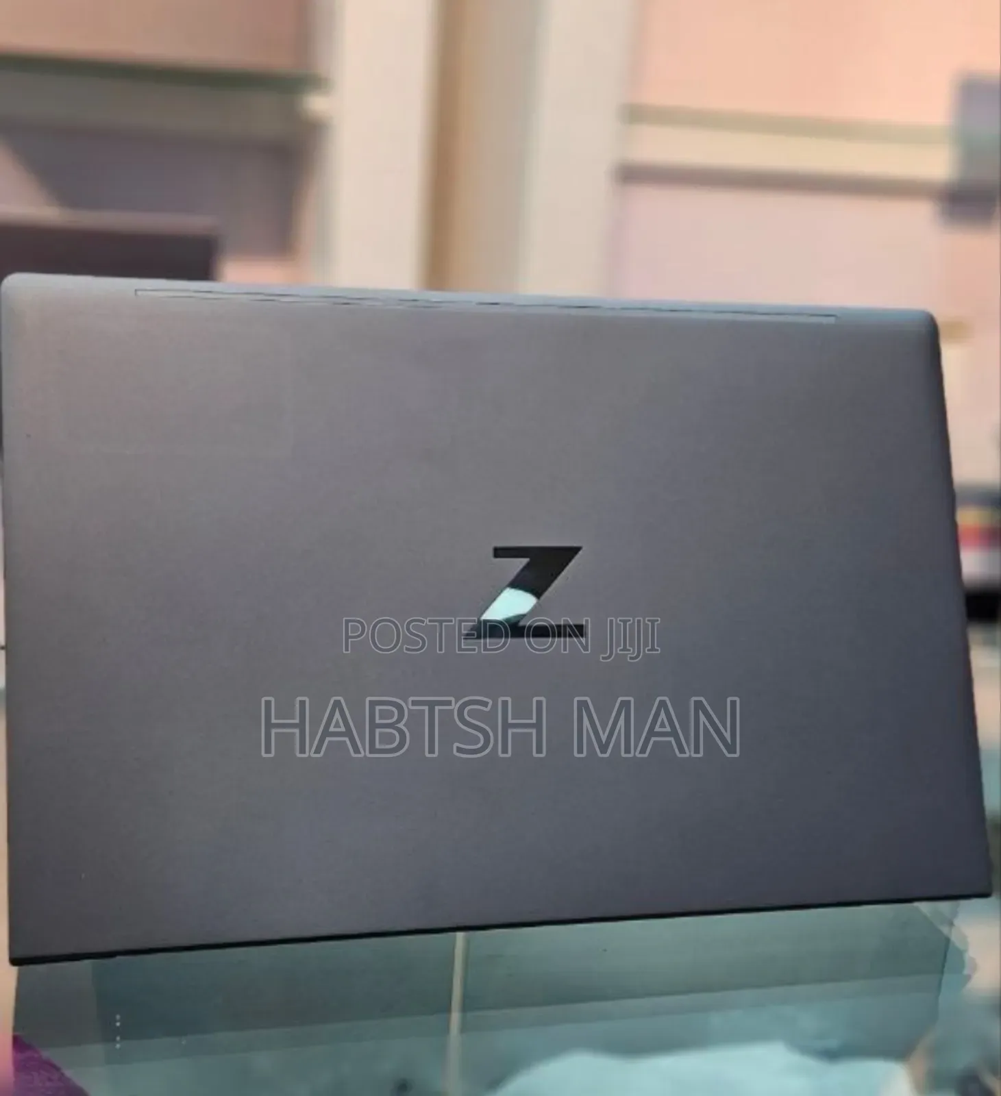 New Laptop HP ZBook Firefly G8 16GB Intel Core I7 SSD 512GB