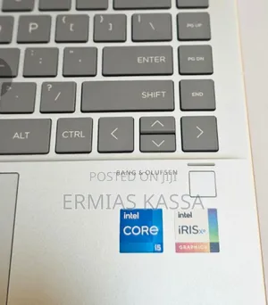 New Laptop HP Envy X360 13z 8GB Intel Core I5 SSD 512GB