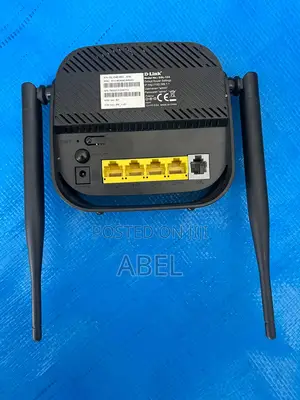 D-Link Wifi Cooper Cable Router Up to 450mb/S Used 6 Months