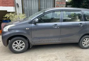 Toyota Avanza 2013 Black