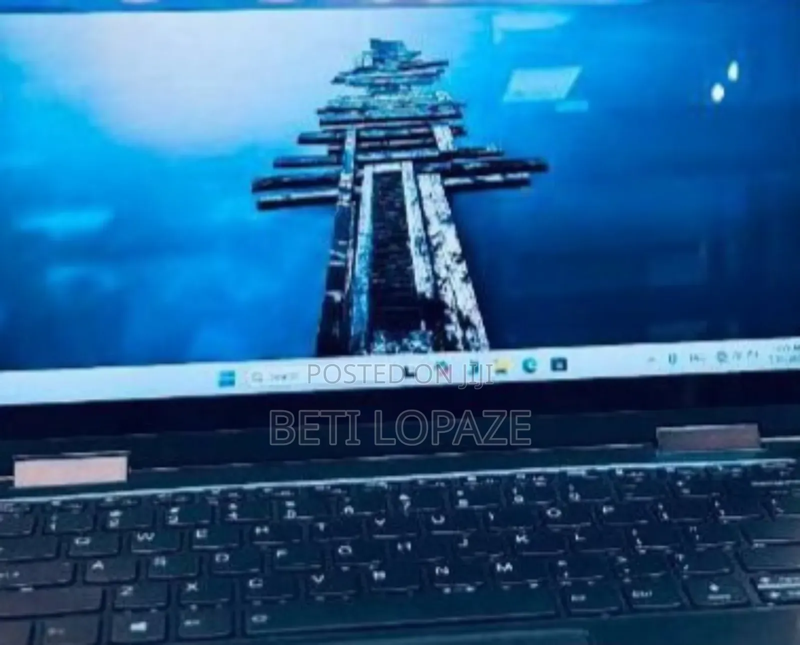 New Laptop Lenovo Yoga 7i 8GB Intel Core I5 SSD 512GB