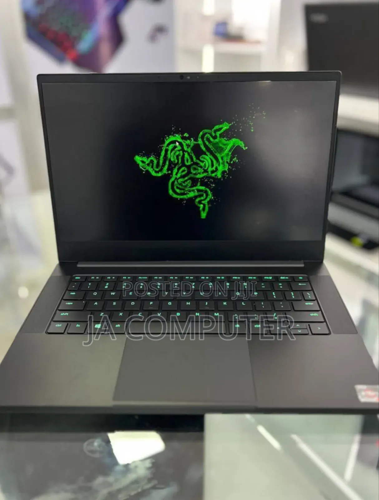 New Laptop Razer Blade 16GB AMD Ryzen 9 SSD 1T