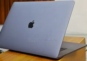 New Laptop Apple MacBook Pro 2019 16GB Intel Core I7 SSD 512GB
