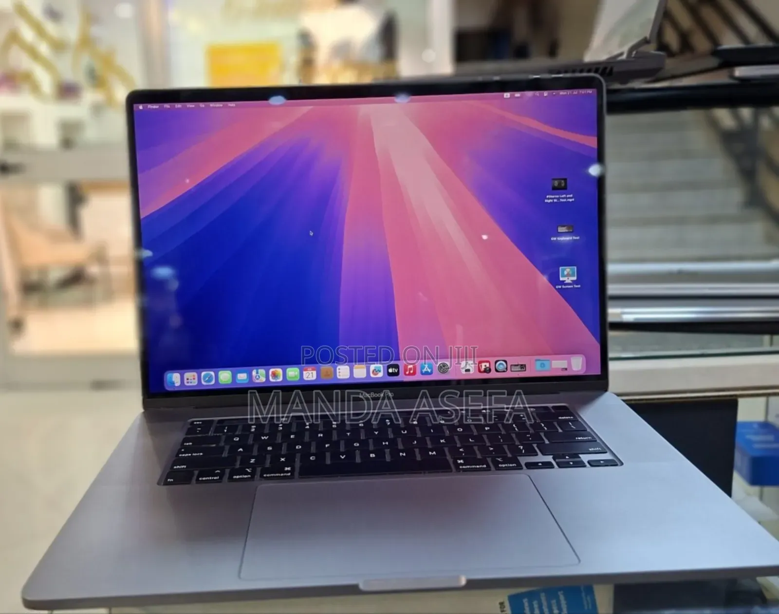 New Laptop Apple MacBook Pro 2019 32GB Intel Core I9 SSD 1T