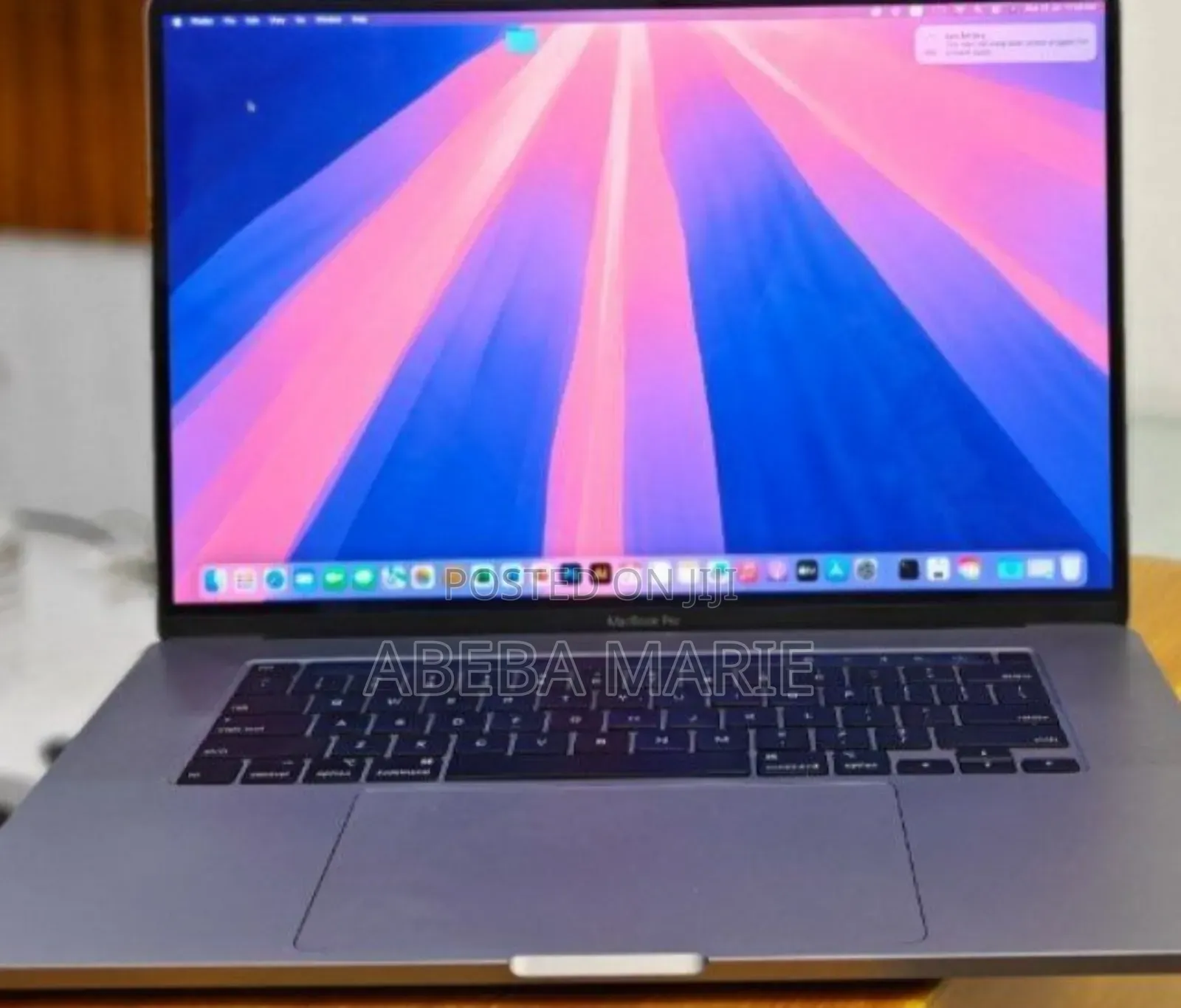 New Laptop Apple MacBook Pro 2019 16GB Intel Core I7 SSD 512GB