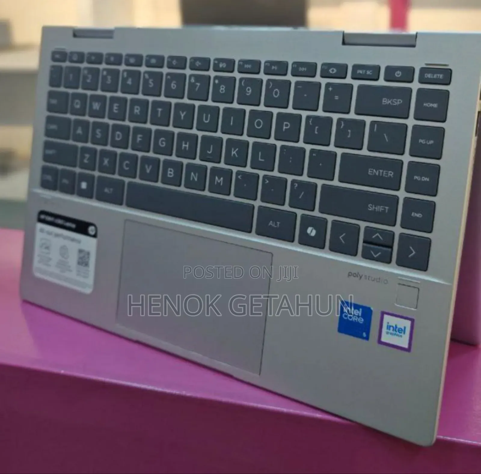 New Laptop HP Envy X360 8GB Intel Core I5 SSD 512GB