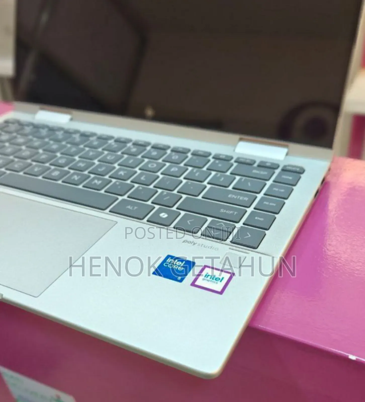 New Laptop HP Envy X360 8GB Intel Core I5 SSD 512GB